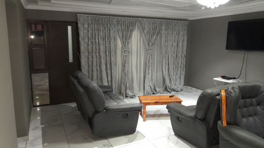 3 Bedroom Property for Sale in Mdantsane Nu 15 Eastern Cape